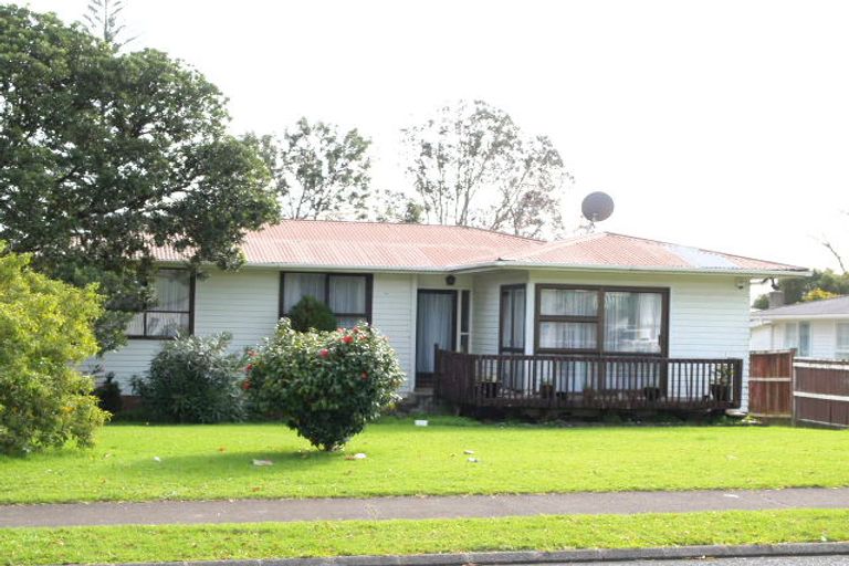 Photo of property in 40 Cramond Drive, Mangere East, Auckland, 2024