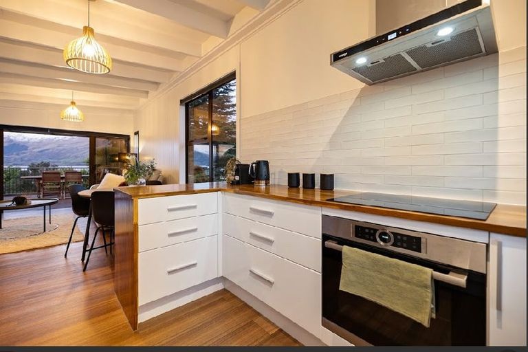 Photo of property in 157 Kent Street, Kingston, Athol, 9793