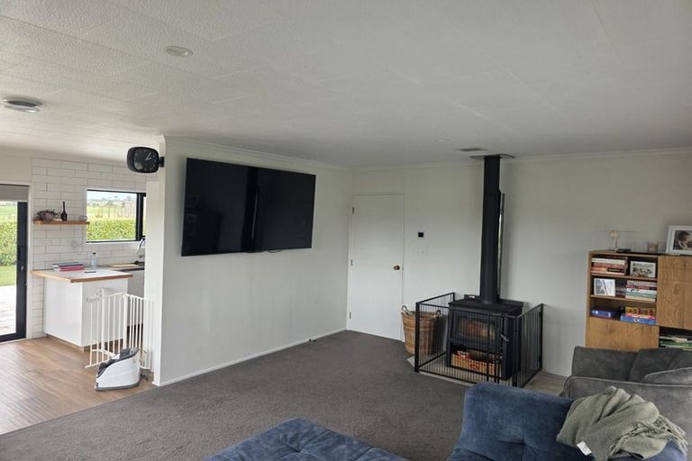 Photo of property in 1001 Mangorei Road, Mangorei, New Plymouth, 4371