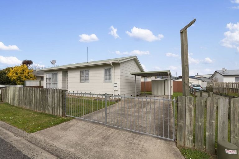 Photo of property in 16 Aspen Place, Owhata, Rotorua, 3010
