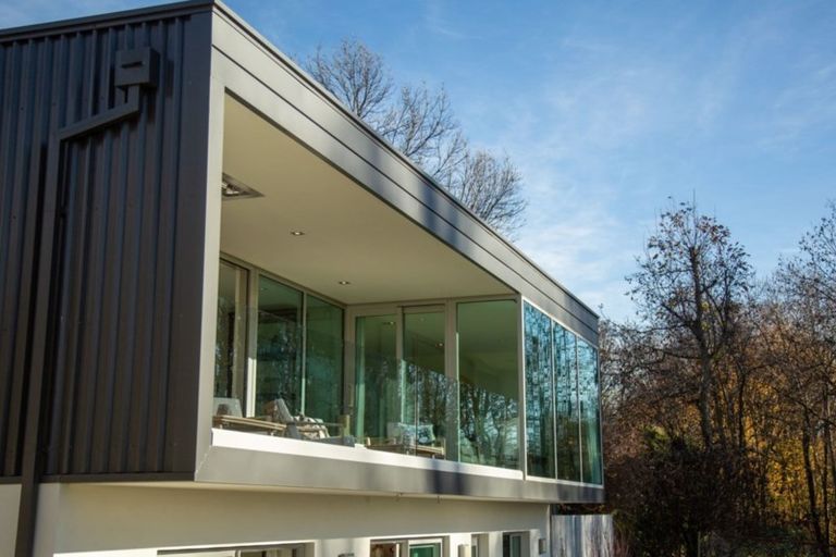 Photo of property in 10 Tapley Paddock, Wanaka, 9305