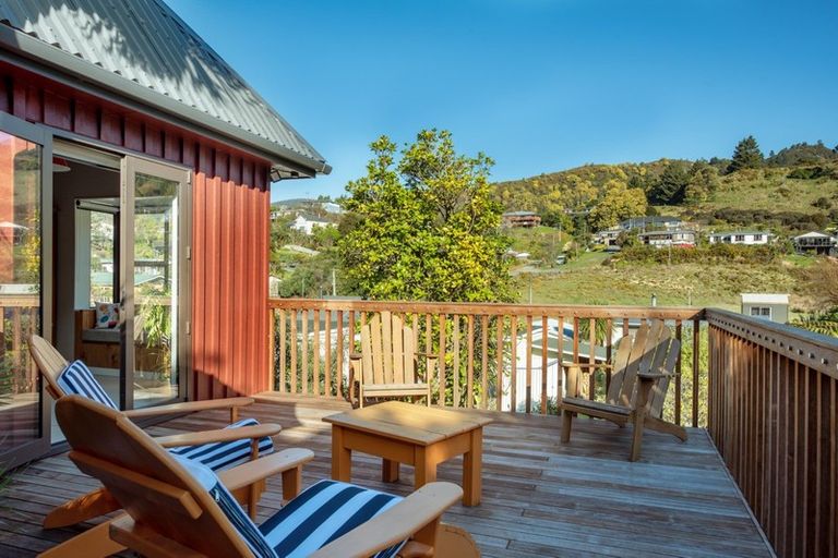 Photo of property in 7 Cornwall Street, Picton, 7220