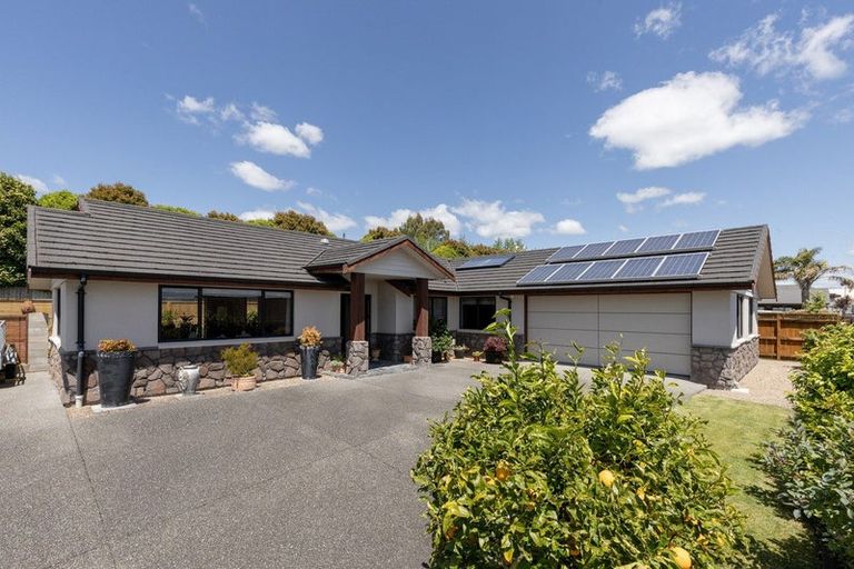 Photo of property in 31 Brackenburn Drive, Ohauiti, Tauranga, 3112