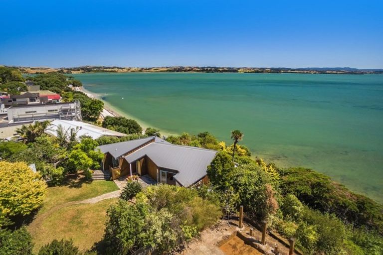 Photo of property in 115 Torkar Road, Clarks Beach, 2122