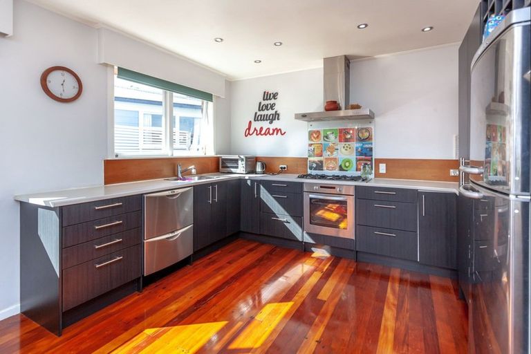 Photo of property in 210 Waikiekie Road, Thames, 3500