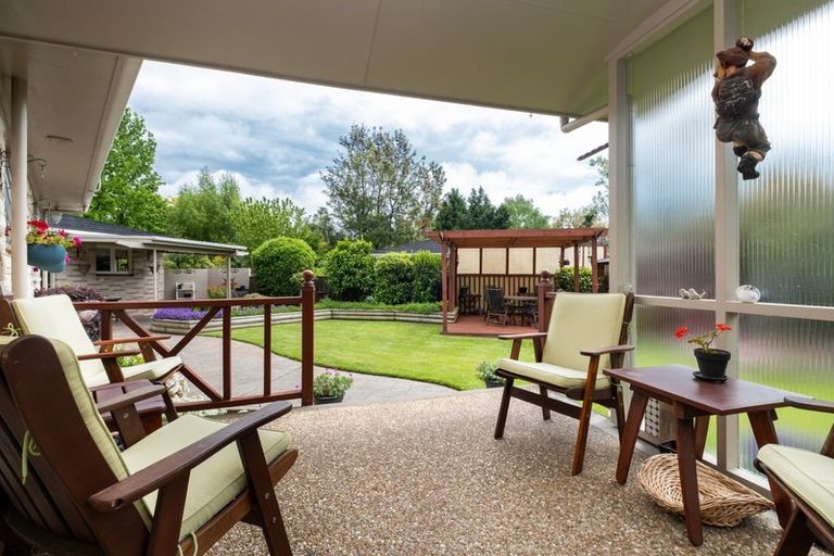 Photo of property in 42 Iona Road, Havelock North, 4130