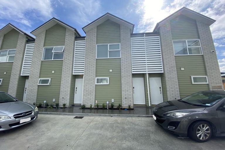 Photo of property in 17/10 Burrows Place, Frankton, Hamilton, 3204