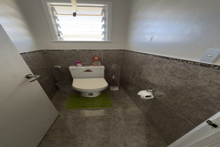 Photo of property in 1/126 Porchester Road, Papakura, 2110