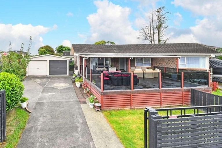 Photo of property in 3/45 Kenderdine Road, Papatoetoe, Auckland, 2025