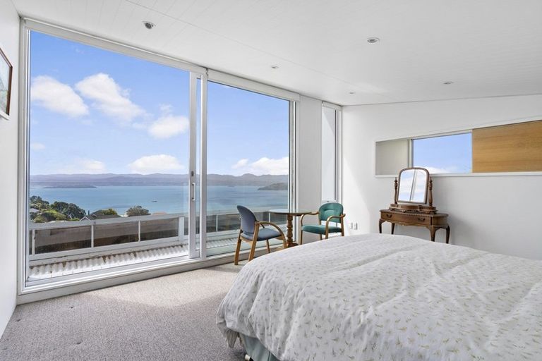 Photo of property in 15 Wadestown Road, Wadestown, Wellington, 6012