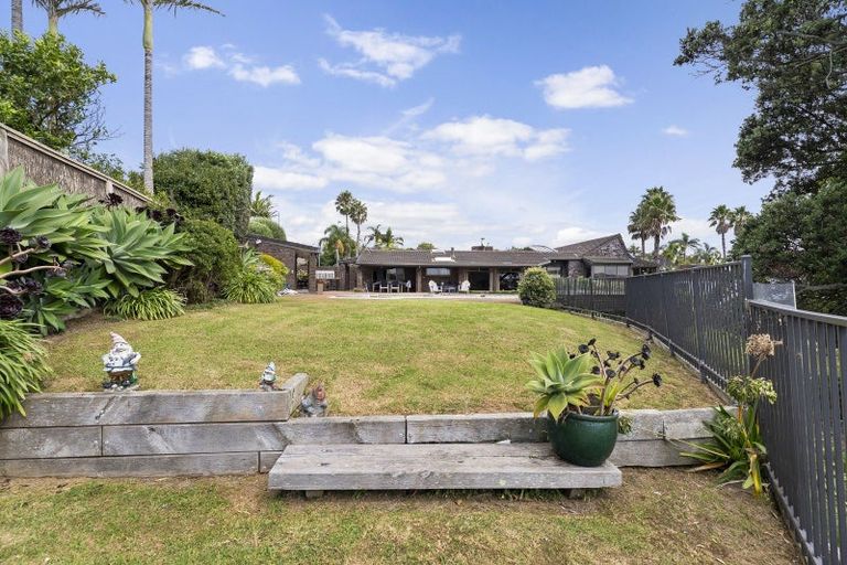 Photo of property in 19 Sanctuary Point, Sunnyhills, Auckland, 2010