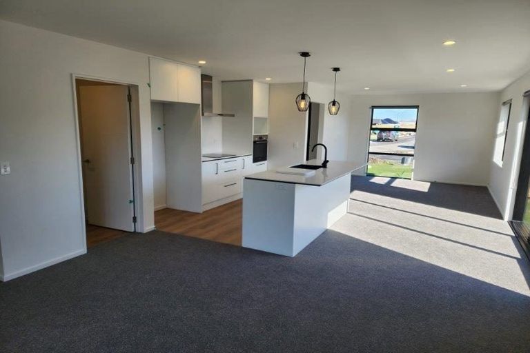 Photo of property in 6 Ned Place, Halswell, Christchurch, 8025