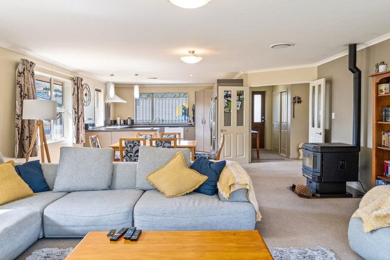 Photo of property in 6 Calluna Crescent, Mosgiel, 9024