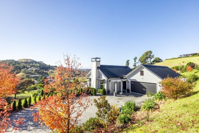 Photo of property in 1 Te Roera Drive, Taradale, Napier, 4112