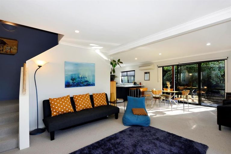 Photo of property in 5 Kaimiko Place, Okiwi Bay, 7193