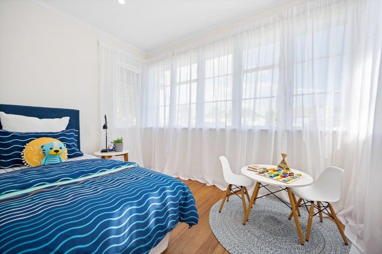 Photo of property in 8 Casey Avenue, Fairfield, Hamilton, 3214