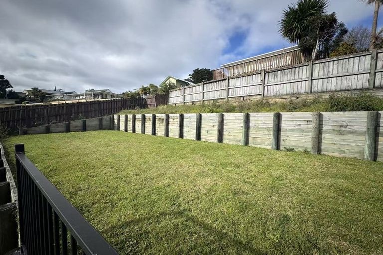 Photo of property in 27 Oaktree Avenue, Browns Bay, Auckland, 0630
