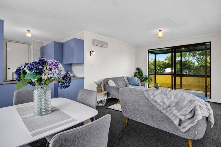 Photo of property in 1/7 Mahoe Street, Strandon, New Plymouth, 4312