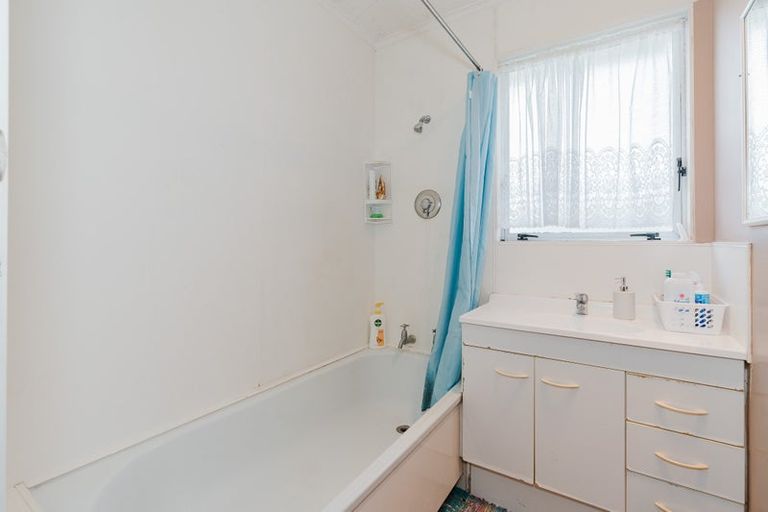 Photo of property in 30 Joanna Place, Deanwell, Hamilton, 3206