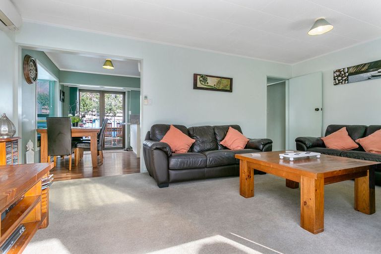 Photo of property in 52a Hall Street, Cambridge, 3434