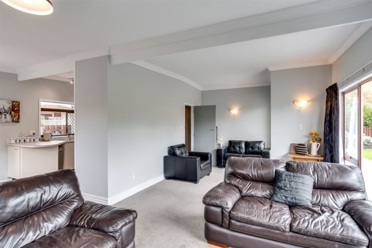 Photo of property in 22 Moorhouse Street, Taradale, Napier, 4112