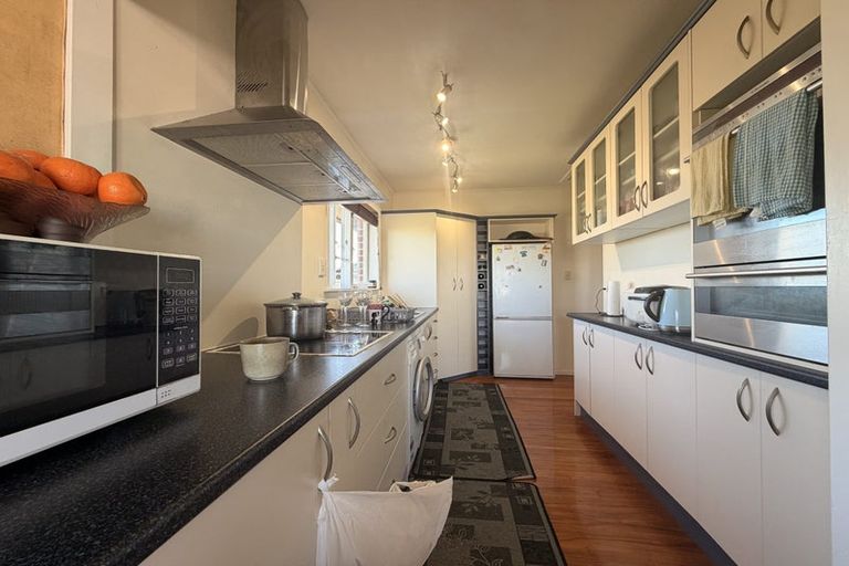 Photo of property in 54 Lyttelton Avenue, Forrest Hill, Auckland, 0620