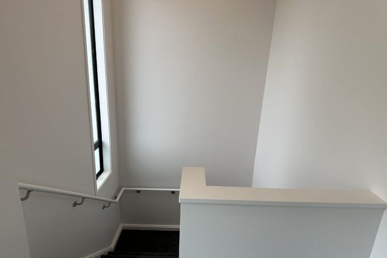 Photo of property in 5 Houhere Street, Paraparaumu, 5032