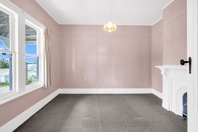 Photo of property in 111 Princes Street, Waikari, 7420