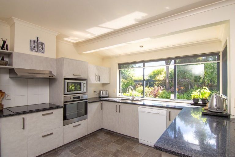 Photo of property in 7 Astrid Court, Awapuni, Palmerston North, 4412