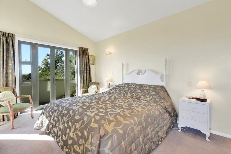 Photo of property in 18 Champion Terrace, Moana, Nelson, 7011