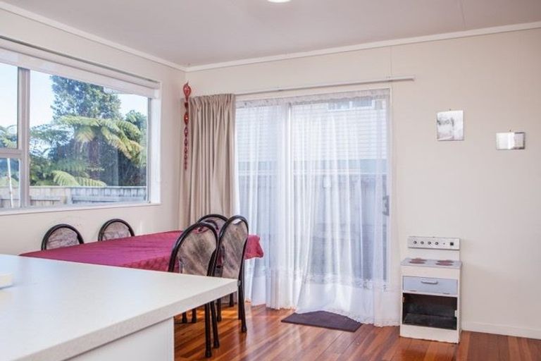 Photo of property in 52 Belair Avenue, Blagdon, New Plymouth, 4310