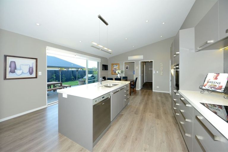 Photo of property in 25 Wakeman Way, Kaiapoi, 7630