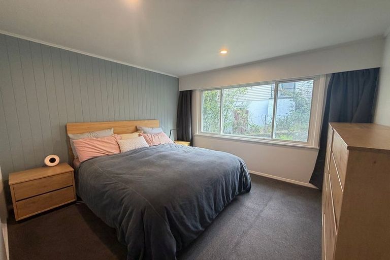 Photo of property in 82 Chester Road, Tawa, Wellington, 5028