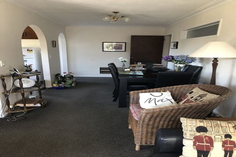 Photo of property in 2/54a Aorangi Road, Bryndwr, Christchurch, 8053