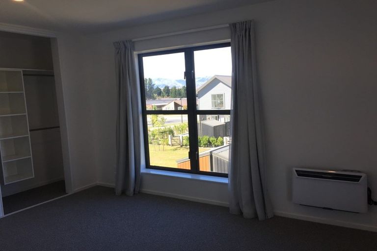 Photo of property in 7 Mount Nicholas Avenue, Wanaka, 9305