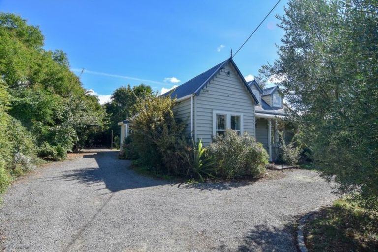 Photo of property in 269 High Street North, Carterton, 5713