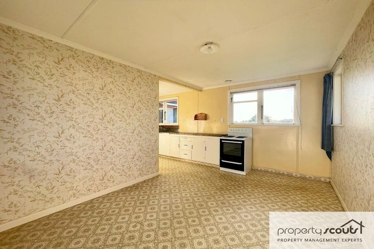 Photo of property in 15b Miro Street, Merrilands, New Plymouth, 4312