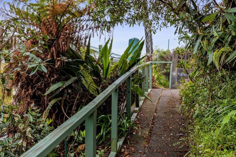 Photo of property in 46 Browne Street, Waitara, 4320