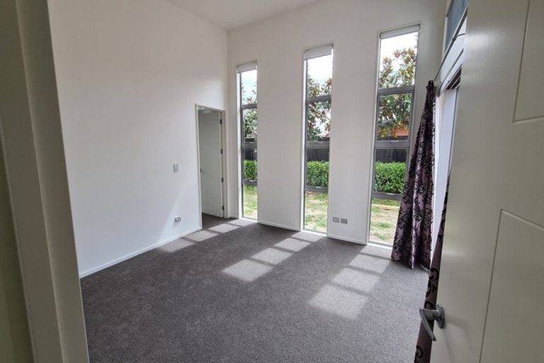 Photo of property in 15 Brookwater Avenue, Northwood, Christchurch, 8051