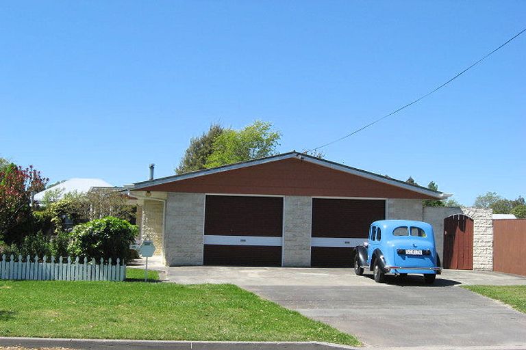 Photo of property in 35 Gascoigne Street, Riversdale, Blenheim, 7201