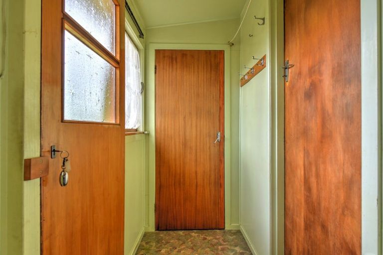 Photo of property in 17 Elsie Street, Gore, 9710