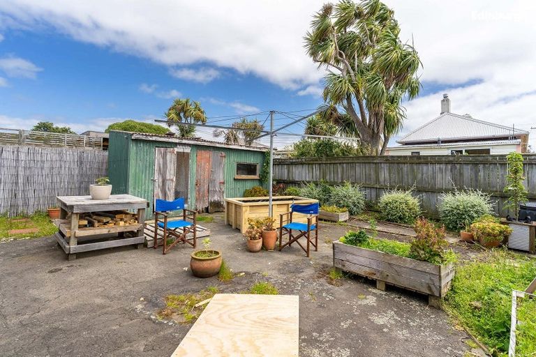 Photo of property in 258 Oxford Street, South Dunedin, Dunedin, 9012