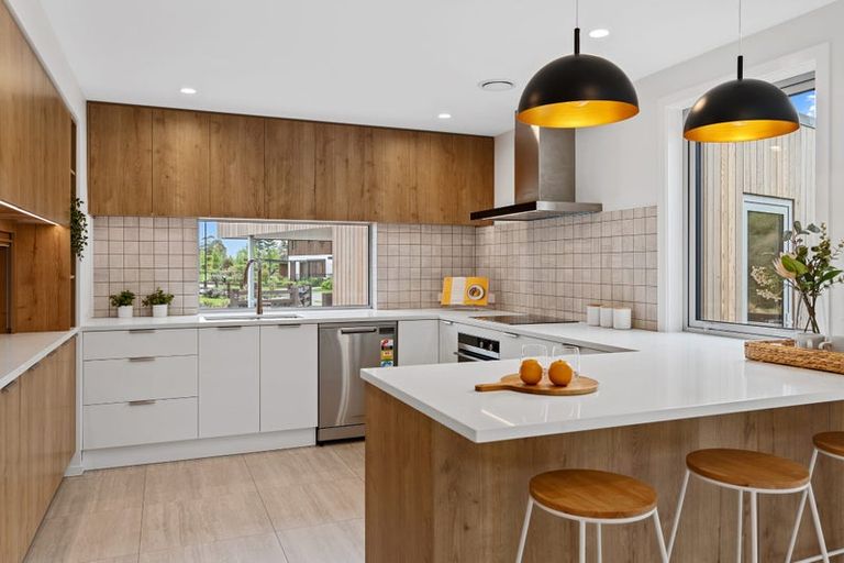 Photo of property in 1 Kahika Lane, Westmorland, Christchurch, 8025