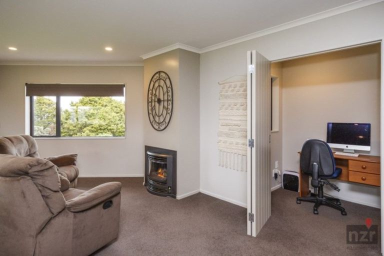 Photo of property in 92 Mount Taylor Drive, Feilding, 4775