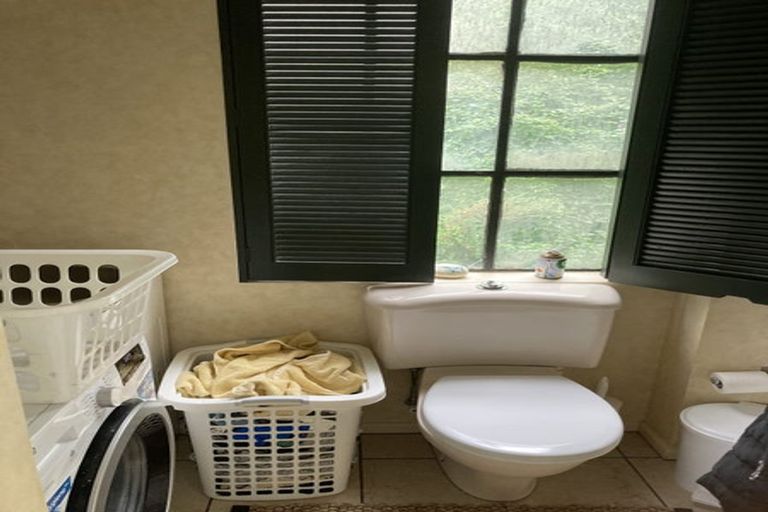 Photo of property in 3/154 Oriental Parade, Oriental Bay, Wellington, 6011