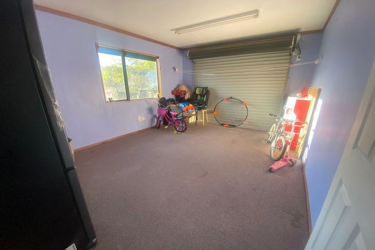 Photo of property in 1/8 Swainson Street, Naenae, Lower Hutt, 5011