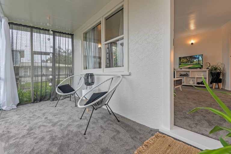 Photo of property in 10 Te Awe Awe Court, Hokowhitu, Palmerston North, 4410