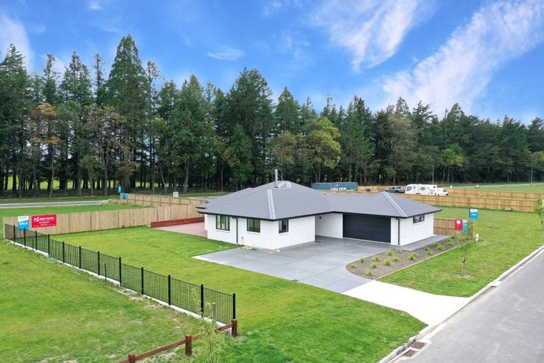 Photo of property in 36 Arrowsmith Drive, Methven, 7730