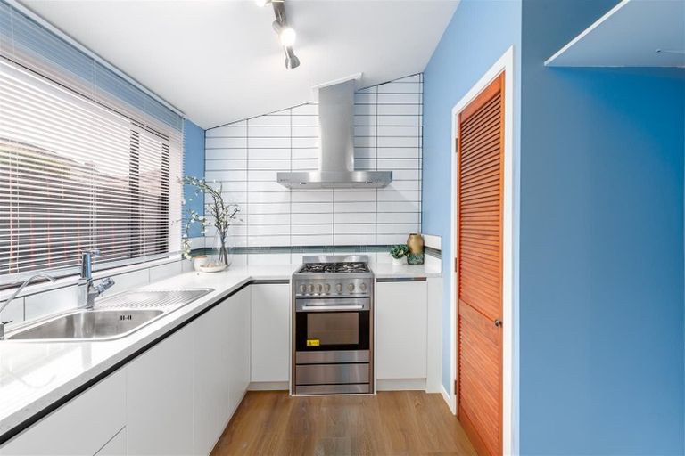 Photo of property in 1/11 Brookfield Road, Te Atatu Peninsula, Auckland, 0610