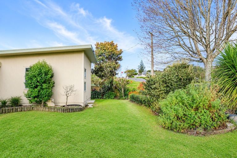 Photo of property in 22 Mitcham Avenue, Forest Lake, Hamilton, 3200